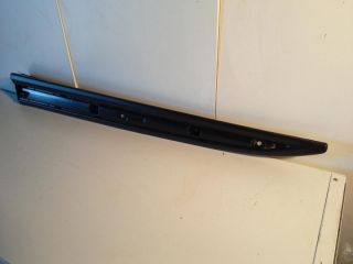 bontott MITSUBISHI OUTLANDER Bal első Ajtó Díszléc