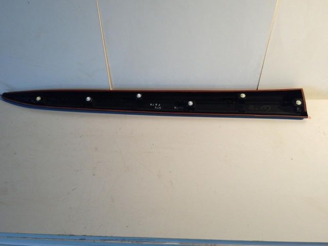 bontott MITSUBISHI OUTLANDER Bal első Ajtó Díszléc