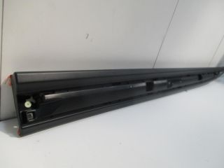 bontott MITSUBISHI OUTLANDER Bal első Ajtó Díszléc