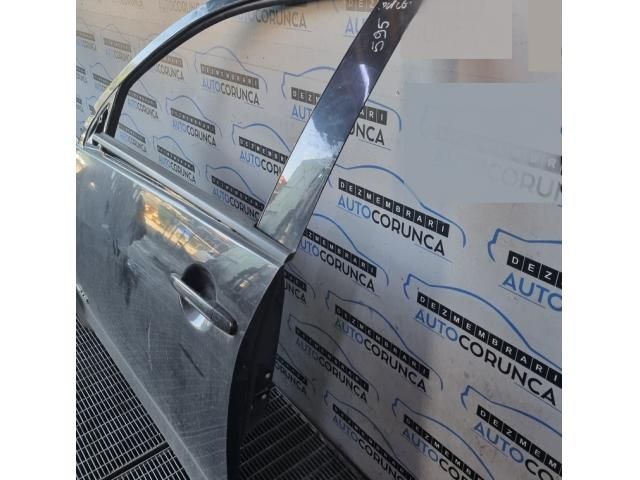 bontott MITSUBISHI OUTLANDER Bal első Ajtó (Üres lemez)