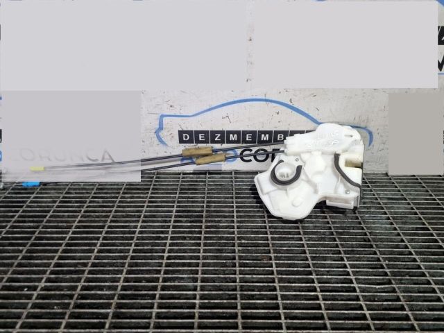 bontott MITSUBISHI OUTLANDER Bal első Ajtózár