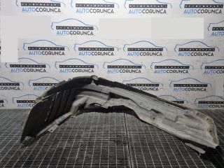 bontott MITSUBISHI OUTLANDER Bal első Dobbetét (Kerékjárati, Műanyag)