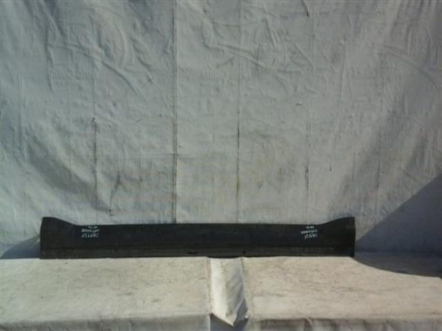 bontott MITSUBISHI OUTLANDER Bal első Küszöb Díszléc