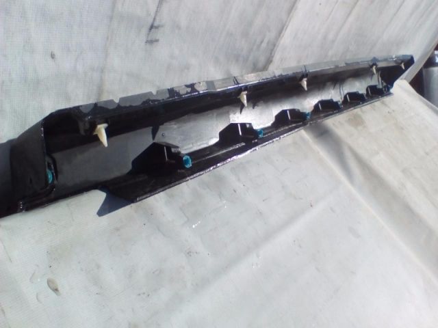 bontott MITSUBISHI OUTLANDER Bal első Küszöb Díszléc