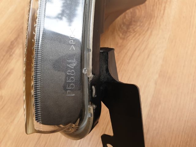 bontott MITSUBISHI OUTLANDER Bal Fényszóró