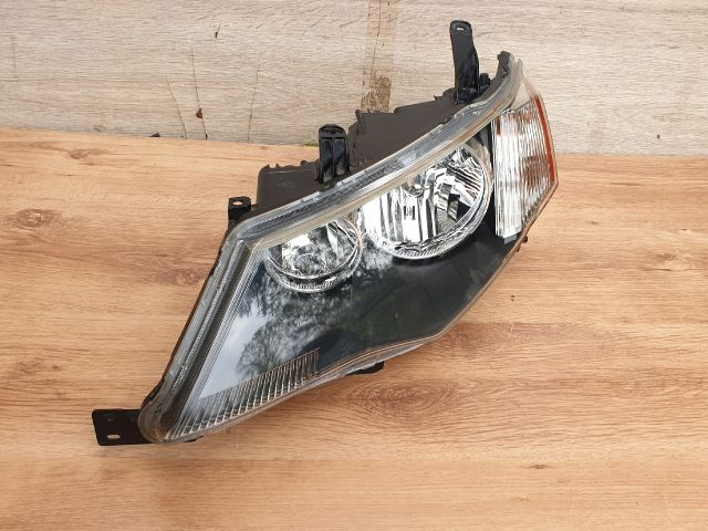 bontott MITSUBISHI OUTLANDER Bal Fényszóró