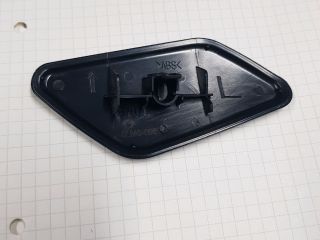 bontott MITSUBISHI OUTLANDER Bal Fényszórómosó Fedél