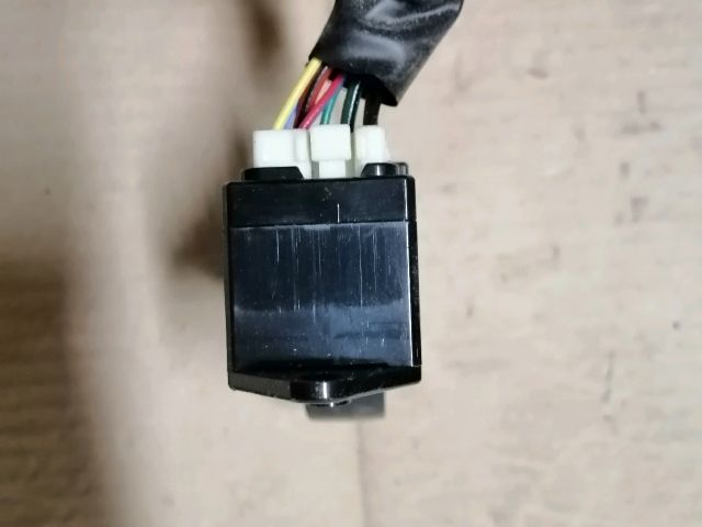 bontott MITSUBISHI OUTLANDER Bal hátsó Ablakemelő Kapcsoló