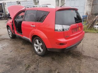 bontott MITSUBISHI OUTLANDER Bal hátsó Ajtó (Részeivel)