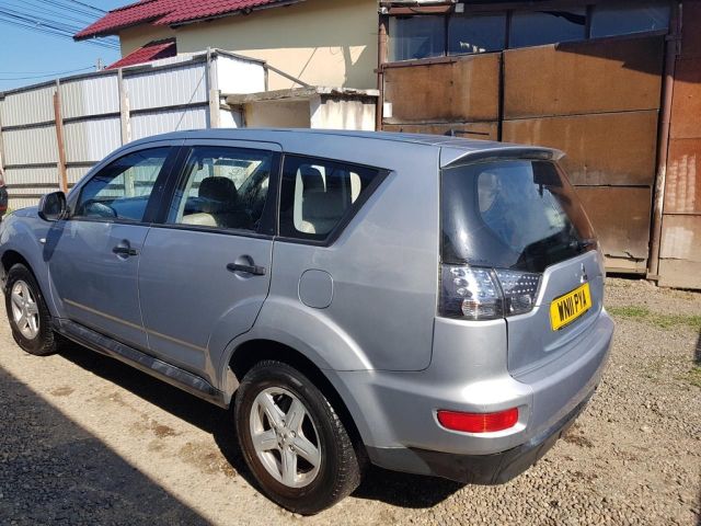 bontott MITSUBISHI OUTLANDER Bal hátsó Ajtó (Üres lemez)