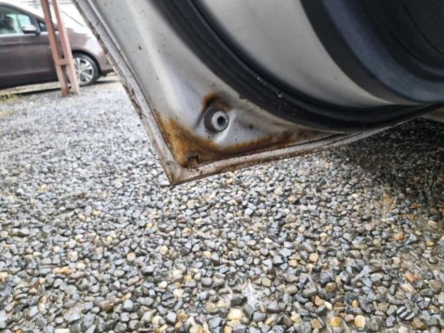 bontott MITSUBISHI OUTLANDER Bal hátsó Ajtó (Üres lemez)