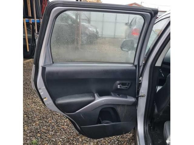 bontott MITSUBISHI OUTLANDER Bal hátsó Ajtó (Üres lemez)
