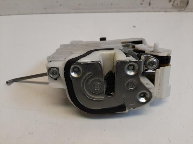 bontott MITSUBISHI OUTLANDER Bal hátsó Ajtózár