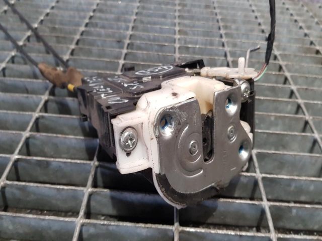 bontott MITSUBISHI OUTLANDER Bal hátsó Ajtózár