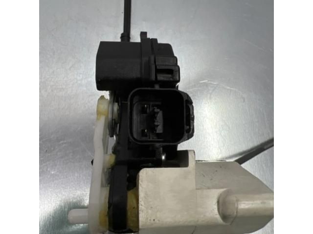 bontott MITSUBISHI OUTLANDER Bal hátsó Ajtózár