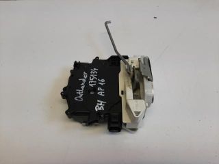 bontott MITSUBISHI OUTLANDER Bal hátsó Ajtózár