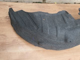 bontott MITSUBISHI OUTLANDER Bal hátsó Dobbetét (Kerékjárati, Műanyag)