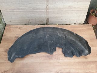 bontott MITSUBISHI OUTLANDER Bal hátsó Dobbetét (Kerékjárati, Műanyag)