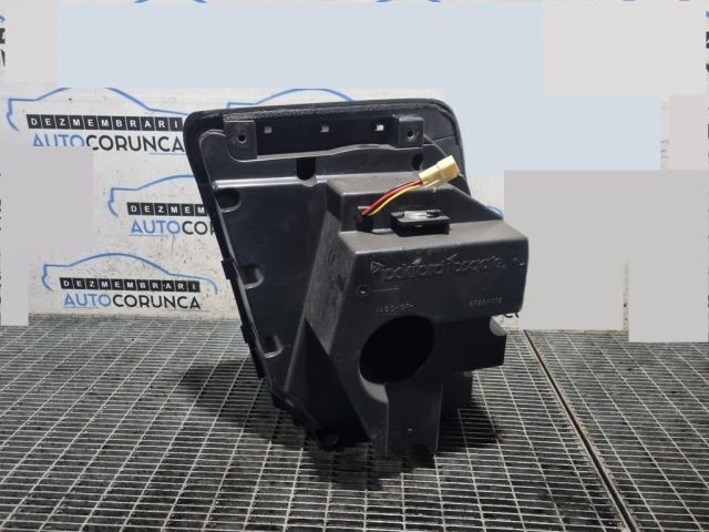 bontott MITSUBISHI OUTLANDER Bal hátsó Hangszóró