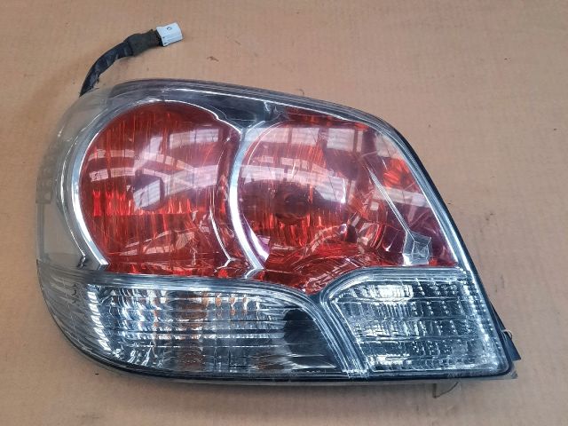 bontott MITSUBISHI OUTLANDER Bal Hátsó Lámpa
