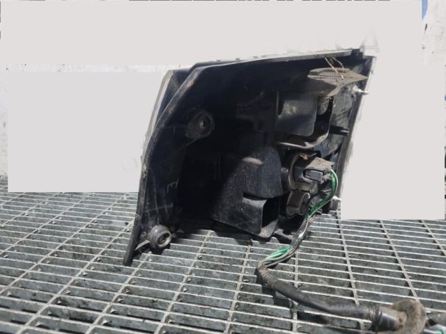 bontott MITSUBISHI OUTLANDER Bal Hátsó Lámpa