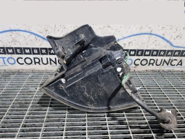 bontott MITSUBISHI OUTLANDER Bal Hátsó Lámpa