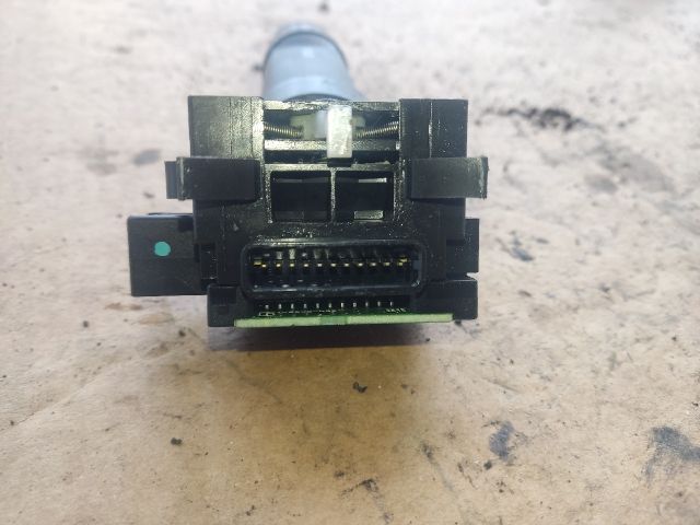 bontott MITSUBISHI OUTLANDER Bal Kormánykapcsoló Irányjelző