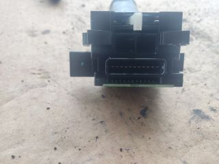 bontott MITSUBISHI OUTLANDER Bal Kormánykapcsoló Irányjelző