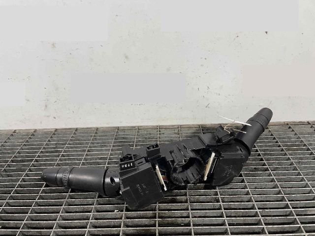 bontott MITSUBISHI OUTLANDER Bal Kormánykapcsoló Irányjelző