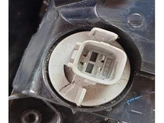 bontott MITSUBISHI OUTLANDER Bal Külső Hátsó Lámpa