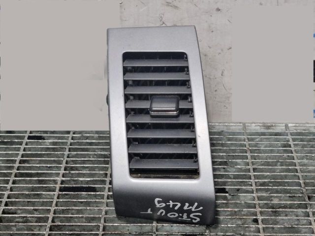 bontott MITSUBISHI OUTLANDER Bal Szellőző