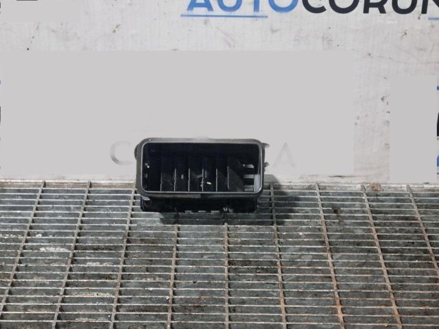 bontott MITSUBISHI OUTLANDER Bal Szellőző