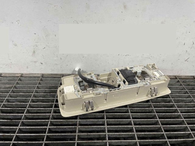 bontott MITSUBISHI OUTLANDER Beltér Világítás Első