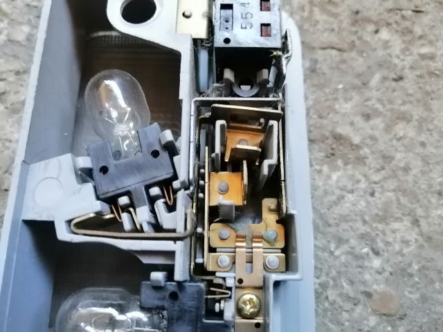 bontott MITSUBISHI OUTLANDER Beltér Világítás Első