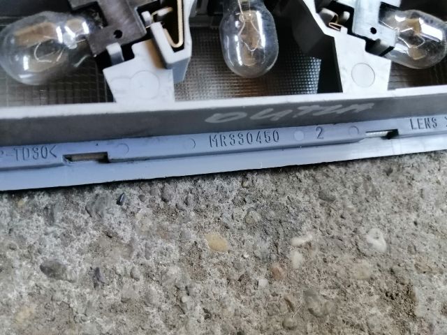 bontott MITSUBISHI OUTLANDER Beltér Világítás Első