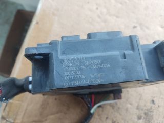 bontott MITSUBISHI OUTLANDER Biztosítéktábla Utastér