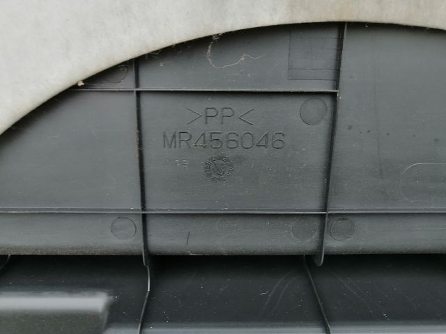 bontott MITSUBISHI OUTLANDER Csomagtér Tálca