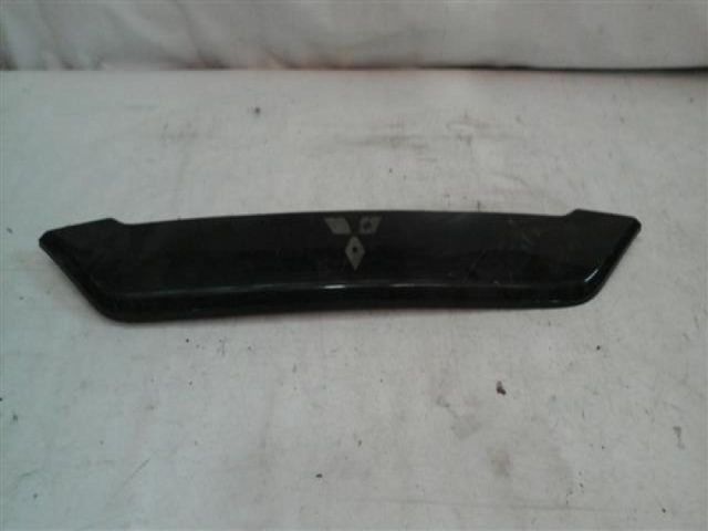 bontott MITSUBISHI OUTLANDER Csomagtérajtó Díszléc