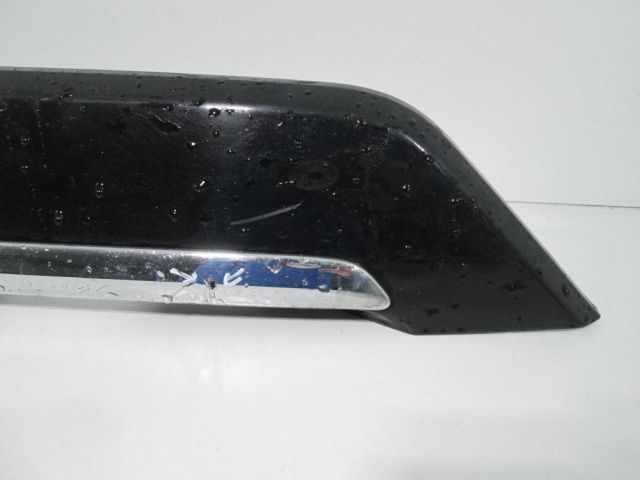 bontott MITSUBISHI OUTLANDER Csomagtérajtó Díszléc