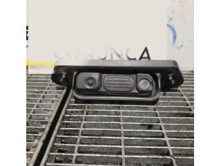 bontott MITSUBISHI OUTLANDER Csomagtérajtó Kilincs