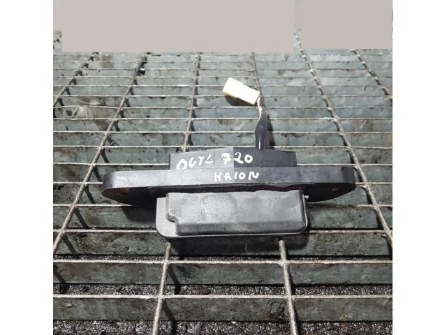 bontott MITSUBISHI OUTLANDER Csomagtérajtó Kilincs