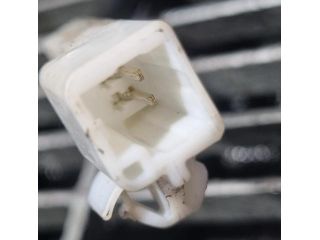 bontott MITSUBISHI OUTLANDER Csomagtérajtó Kilincs