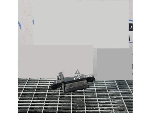 bontott MITSUBISHI OUTLANDER Csomagtérajtó Kilincs