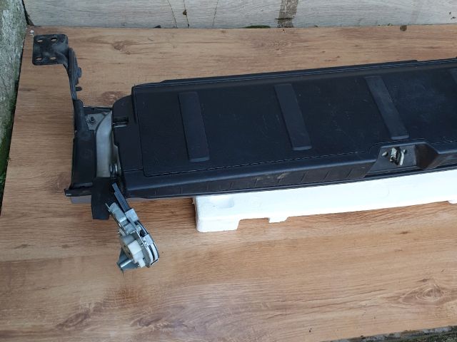 bontott MITSUBISHI OUTLANDER Csomagtérajtó (Részeivel)