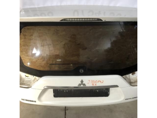 bontott MITSUBISHI OUTLANDER Csomagtérajtó (Üres lemez)