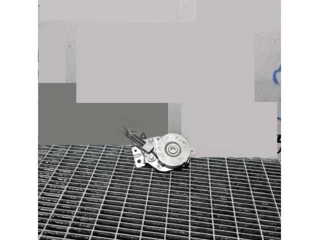 bontott MITSUBISHI OUTLANDER Csomagtérajtó Zsanér