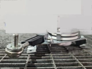 bontott MITSUBISHI OUTLANDER Csomagtérajtó Zsanér