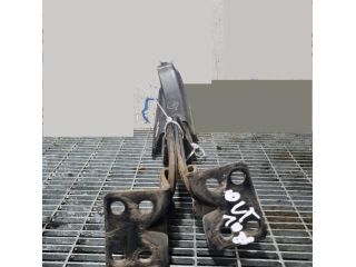 bontott MITSUBISHI OUTLANDER Csomagtérajtó Zsanér