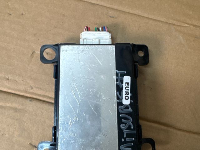 bontott MITSUBISHI OUTLANDER Elektronika (Magában)