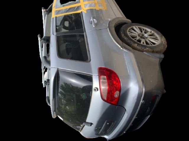 bontott MITSUBISHI OUTLANDER Első Hamutartó